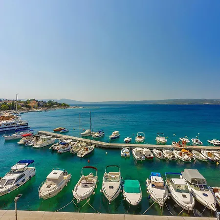 Direkt An Der Promenade Und Kostenlose Ausfluege Selce