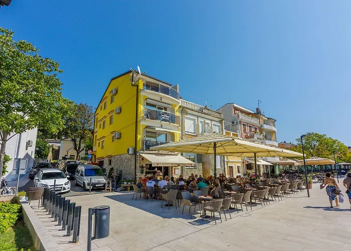 Direkt An Der Promenade Und Kostenlose Ausfluege Apartamento Selce